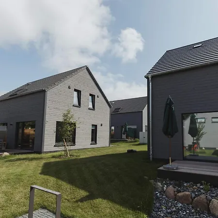 Geraeumiges In Ruhiger Lage * Sagard