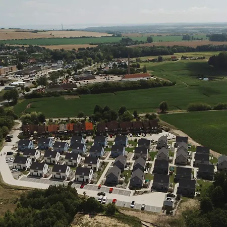 Geraeumiges In Ruhiger Lage *
